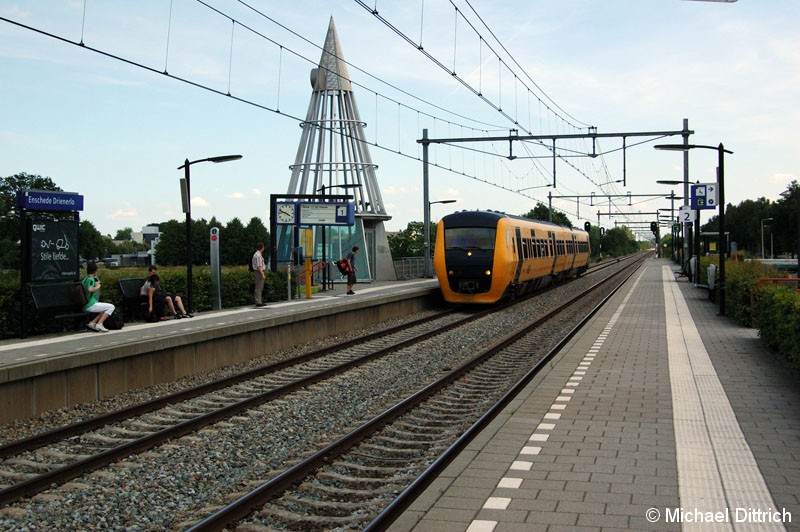 Bild: 3412 als Stoptrein in Enschede Drienerlo.