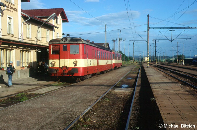 Bild: Als Os 17513 kam der 831 118 in Horazdovice an.