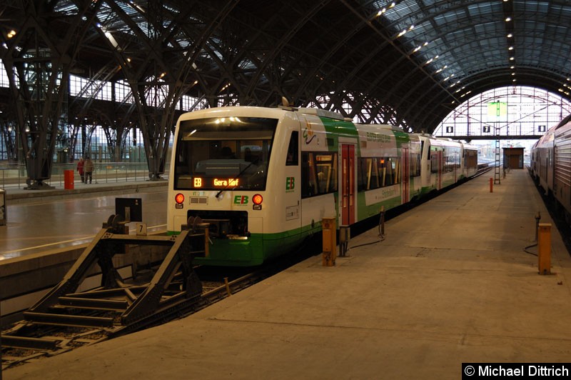 Bild: VT 317 am Schluss eines Zuges in Leipzig Hbf.