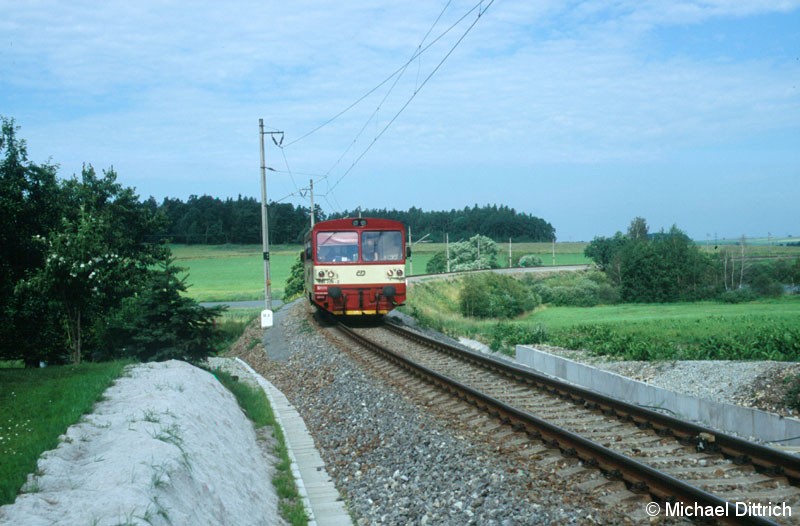 Bild: 809 208 erreicht in Kürze den Bahnhof Mnich.