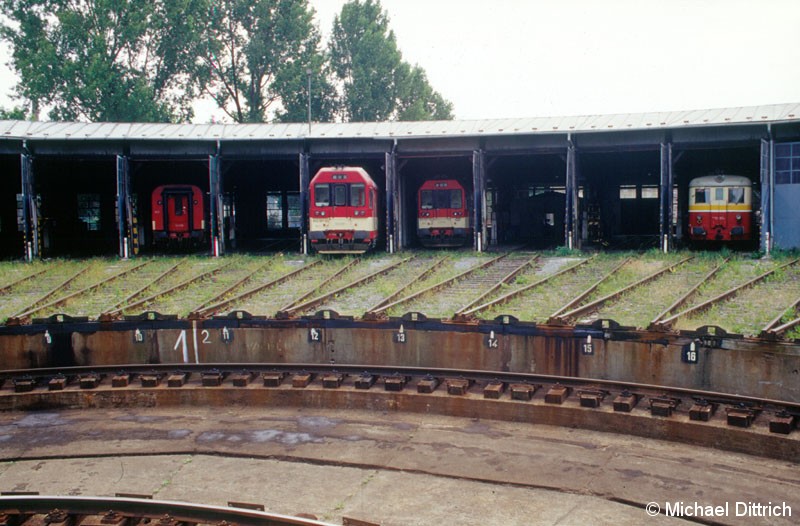 Bild: Blick auf den Schuppen des Depot Krnov.