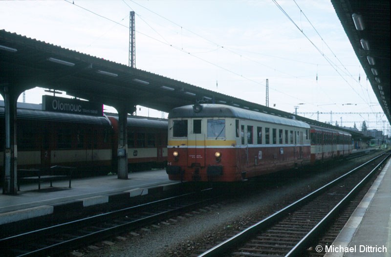 Bild: 831 199 zur Abfahr bereit in Olomouc.