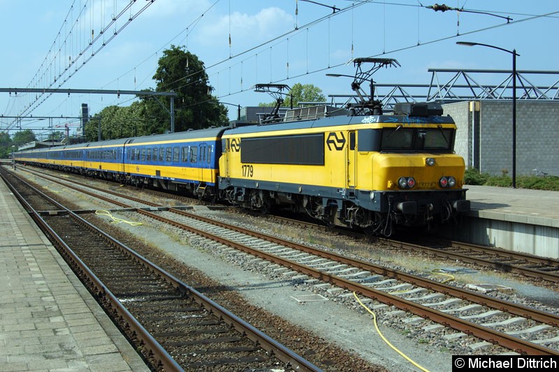 Bild: 1779 als IC von Venlo nach Den Haag in Venlo.