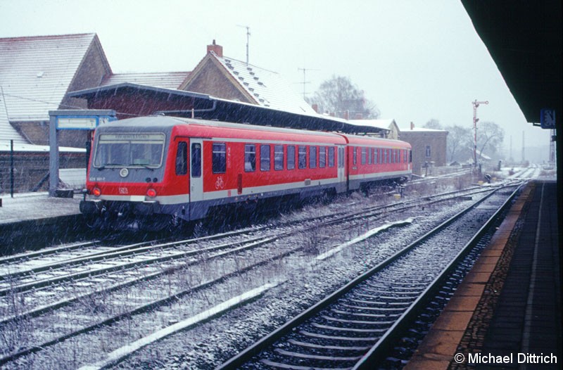 Bild: 628 601 in Köthen. 
Er wartet auf seine Abfahrtzeit nach Aken(Elbe).