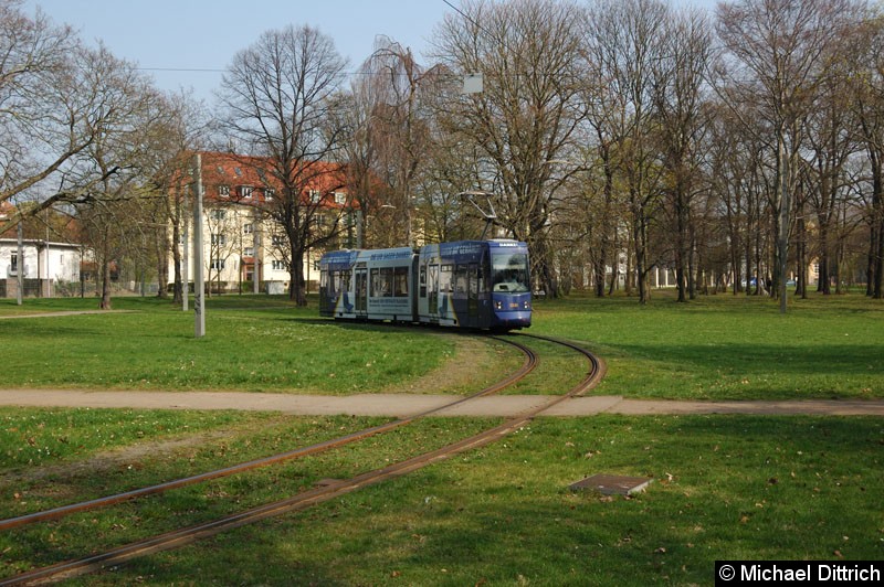 Bild: 1331 als Linie 2 in der Wendeschleife Naunhofer Str.