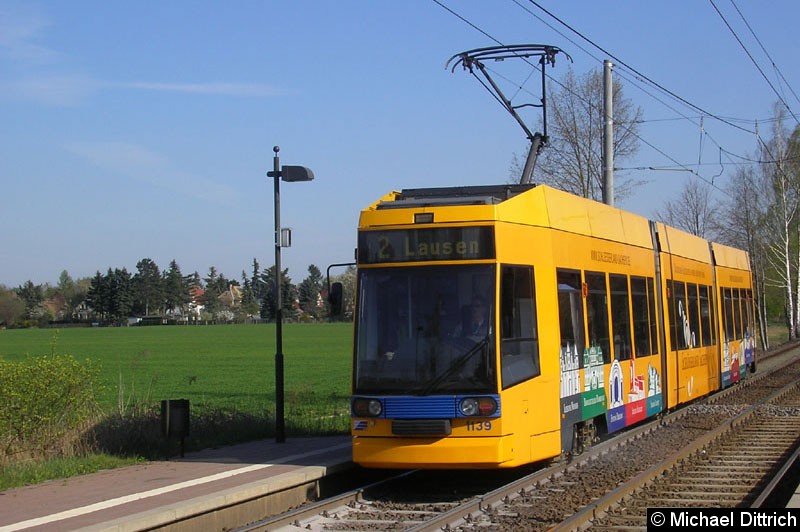 Bild: 1139 als Linie 2 an der Haltestelle Rosegger Straße.