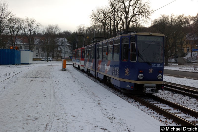 Bild: KT4D 520 und 435 als Linie 7 kurz vor der Wendeschleife Thüringenhalle.