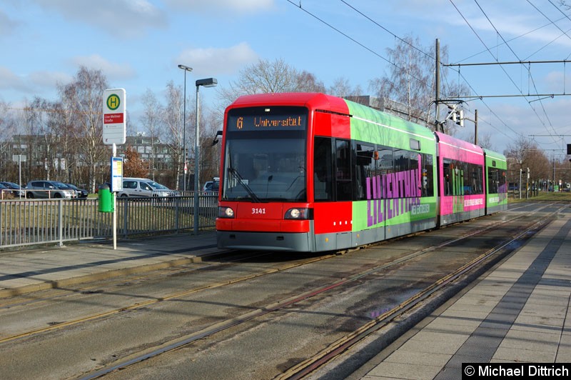 Bild: 3141 als Linie 6 an der Haltestelle Lise-Meitner-Str.