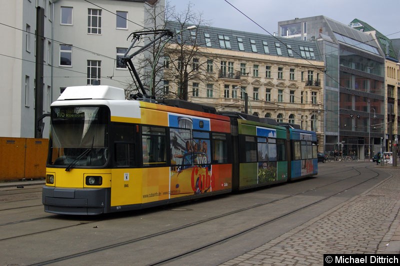 Bild: 1071 als Linie M6 in der Großen Präsidentenstraße.