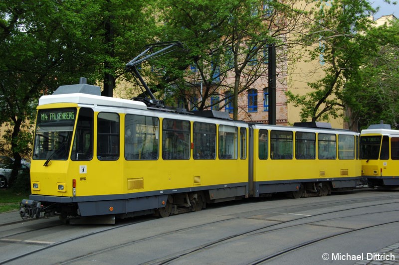 Bild: 7087 als Linie M4 in der Großen Präsidentenstraße.