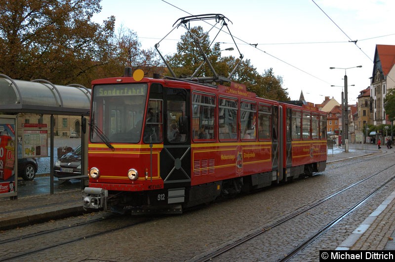 Bild: Der KT4D 512 bei einer Sonderfahrt am Domplatz Süd.