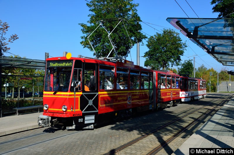 Bild: 512 und 520 als Stadtrundfahrt an der Messe.