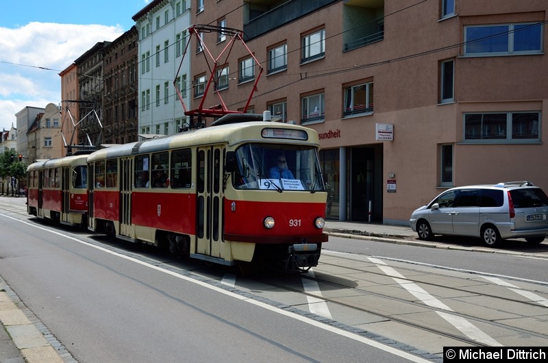 Bild: 931 + 901 als Linie 9E kurz vor der Haltestelle Betriebshof Freiimfelder Str.