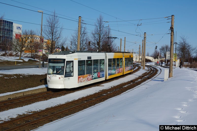 Bild: NGT8G 207 zwischen den Haltestellen Bieblach Ost und Ernst-Abbe-Str.