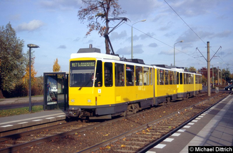 Bild: 7005 als Linie M17 an der Haltestelle Welsestraße.