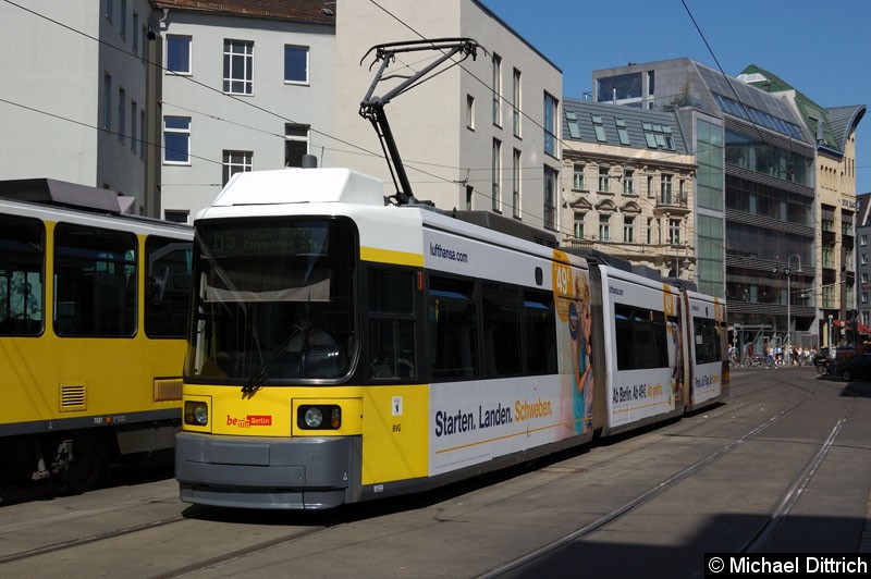 Bild: 1059 als Linie M5 in der Großen Präsidentenstr.