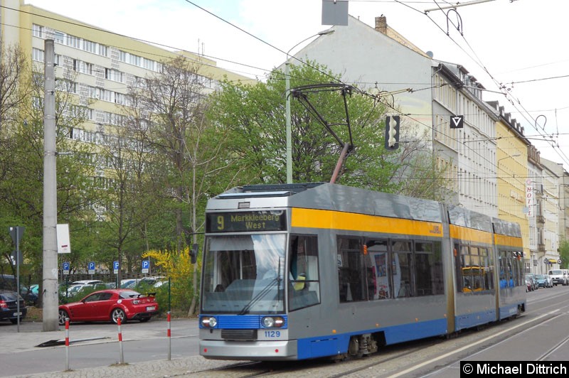 Bild: 1129 als Linie 9 kurz vor dem Hauptbahnhof.