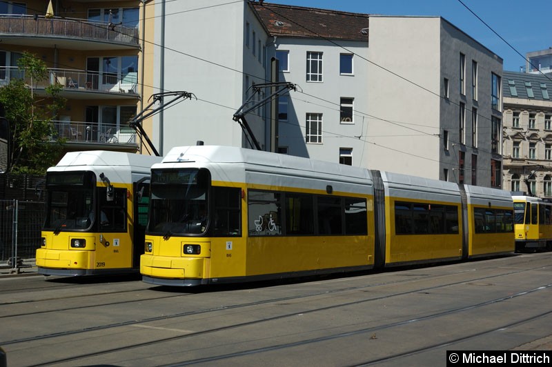 Bild: 1027 als Linie M4 in der Großen Präsidentenstraße.