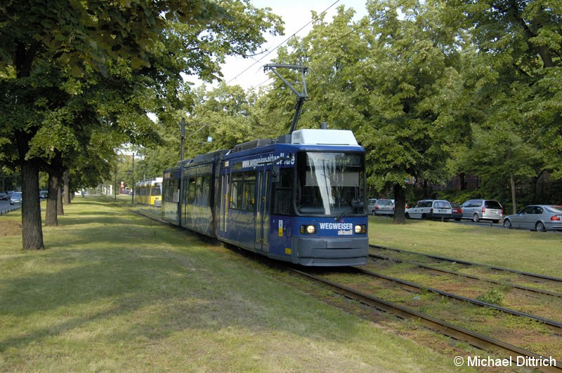Bild: 1023 als Linie 50 kurz vor der Haltestelle Virchow-Klinikum.