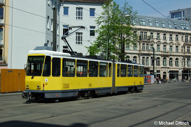 Bild: 7061 als Linie M5 in der Großen Präsidentenstraße.