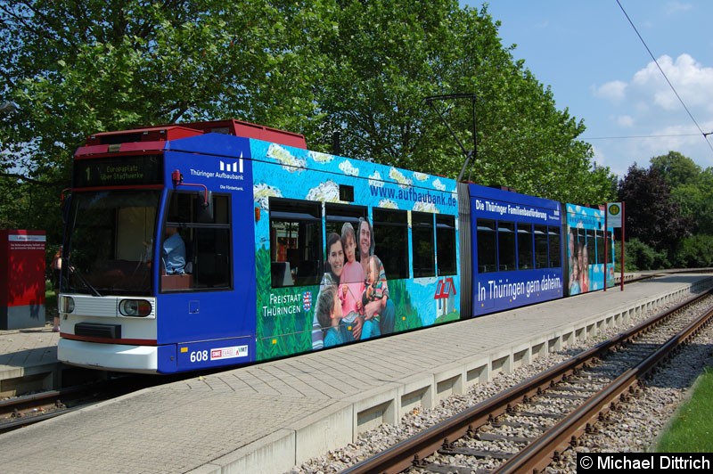 Bild: MGT6D/E 608 als Linie 1 an der Thüringenhalle.
