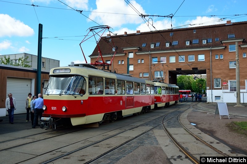 Bild: 931 + 901 als Linie 9E im Betriebshof Freiimfelder Str.