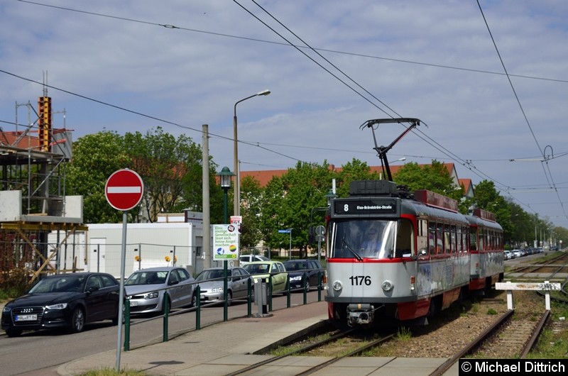 Bild: Sonderfahrt mit 1176 + 204: Ankunft Elsa-Brandström-Straße.