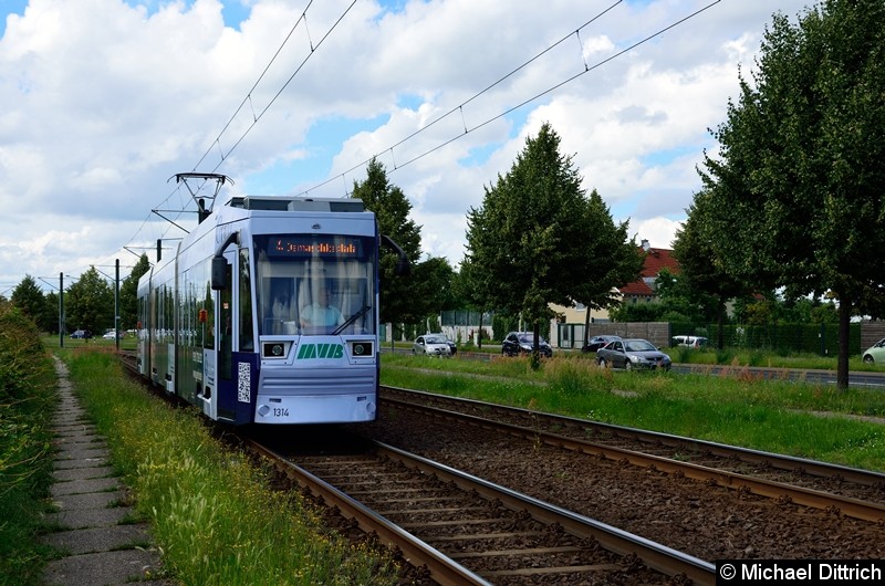 Bild: 1314 als Linie 4 zwischen den Haltestellen Rennetal und Albert-Vater-Str.