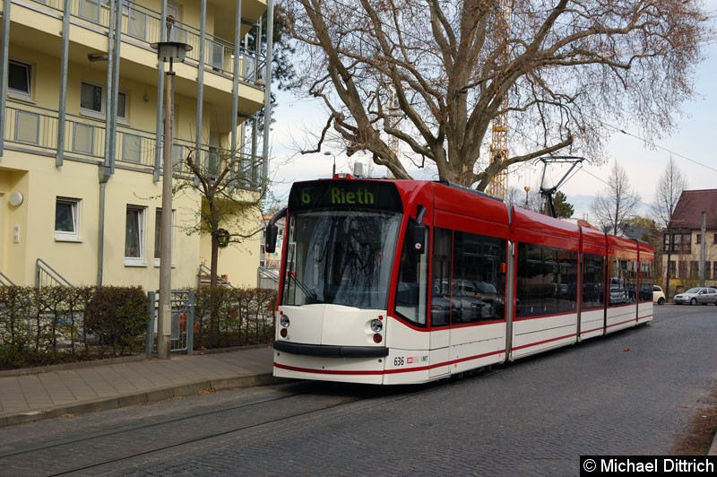 Bild: Combino 636 als Linie 6 an der Haltestelle Steigerstraße.