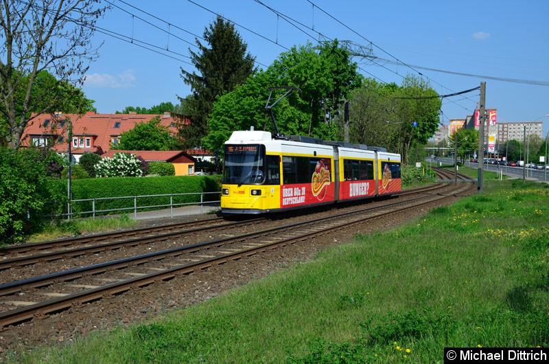 Bild: 1519 als Linie 16 kurz vor der Haltestelle Landsberger Allee/Rhinstr.