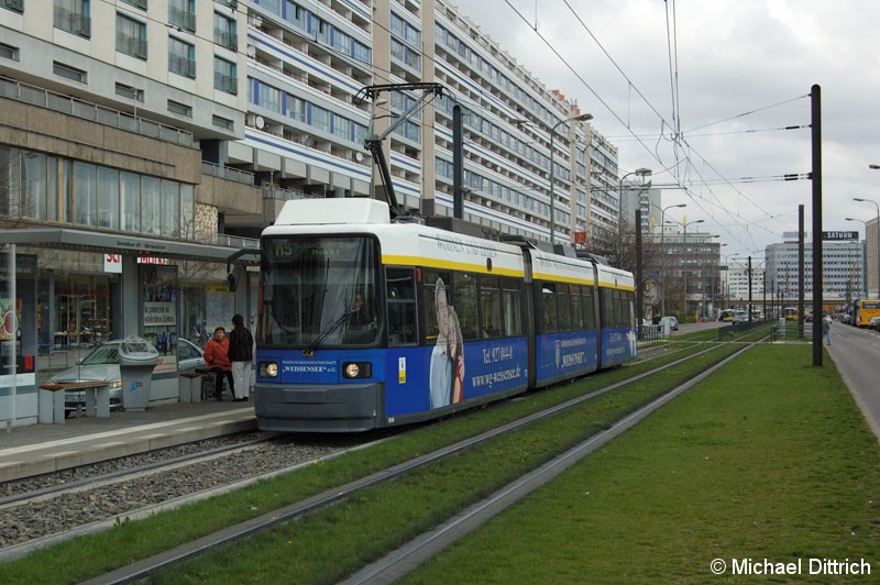 Bild: 1046 als Linie M5 an der Haltestelle Spandauer Straße/Marienkirche.