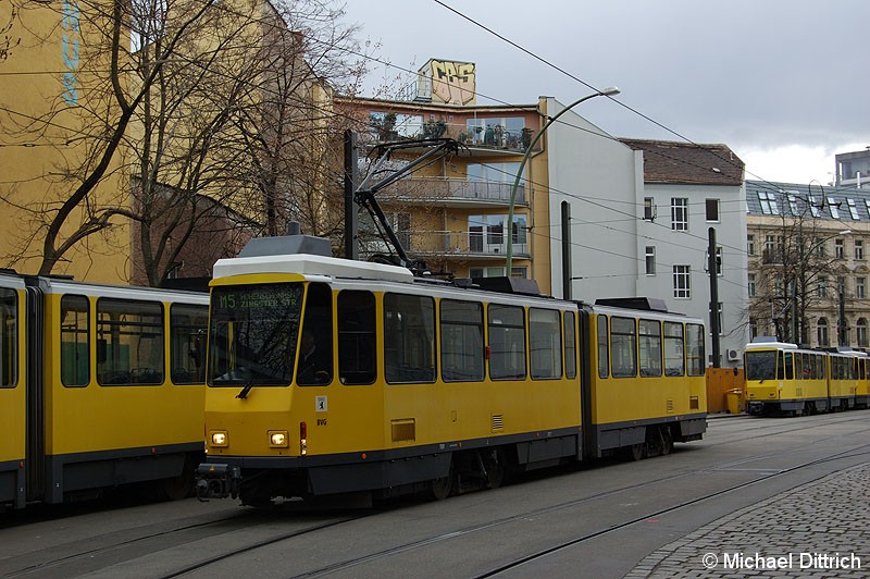 Bild: 7081 als Linie M5 in der Großen Präsidentenstraße.