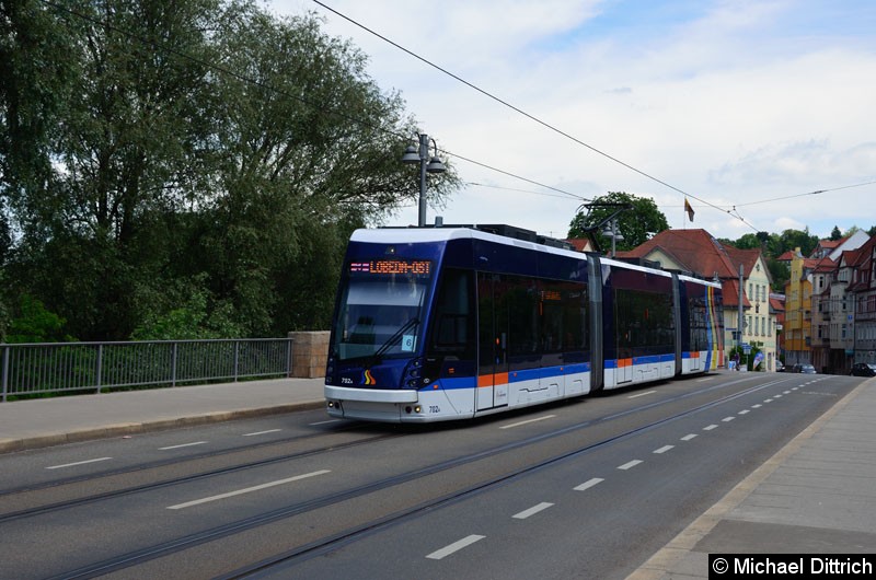 Bild: Wagen 702 als Linie 3 zwischen Haltestellen Steinweg und Geschwister-Scholl-Str.