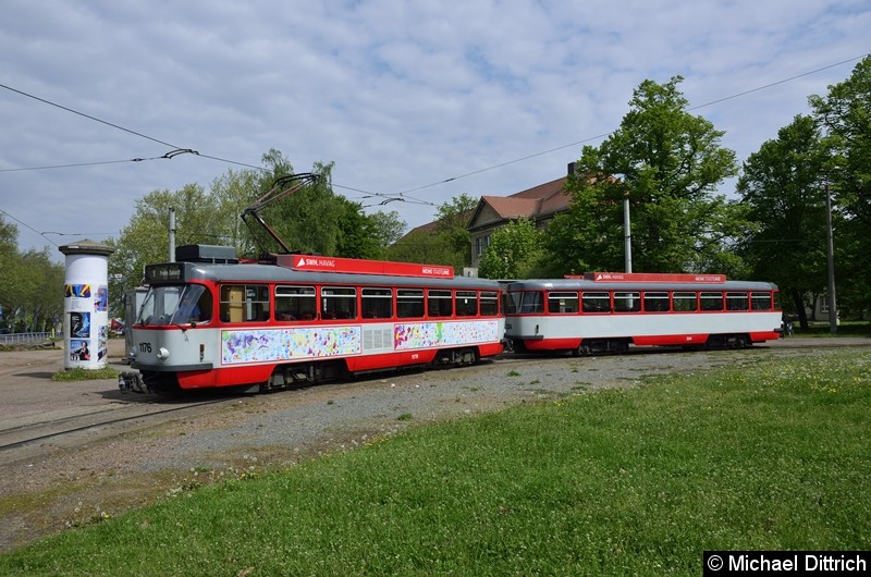 Bild: Sonderfahrt mit 1176 + 204: In der Wendeschleife Frohe Zukunft.